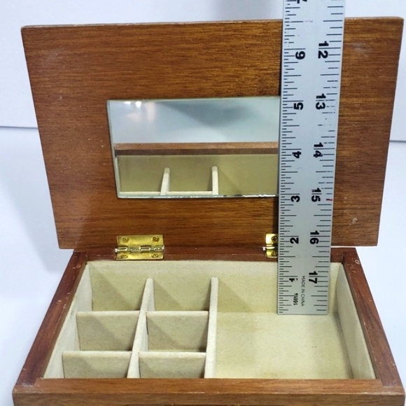 Vintage Centurion Wooden Jewelry Box, Ivory Velvet,Mirrored - Picture 5 of 12